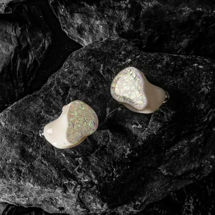 Linsoul THIEAUDIO Hype 4 Wired Earphones