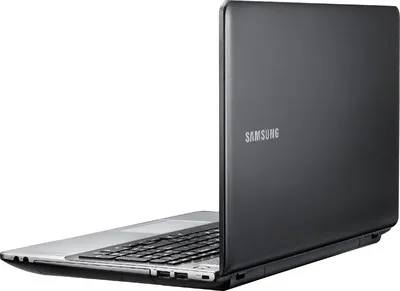 Samsung NP350V5C-S02IN Laptop (3rd Gen Ci5/ 4GB/ 1TB/ Win7 HP/ 2GB Graph)