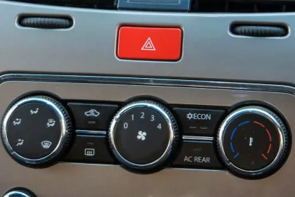 Tata Safari Smart