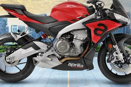 Aprilia Tuono 660