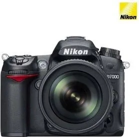 NIKON D-7000 DSLR CAMERA BODY WITH NIKON 18-140 AF-S DX VR LENS