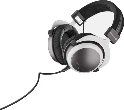 Beyerdynamic T70p Headphone (Over the ear)