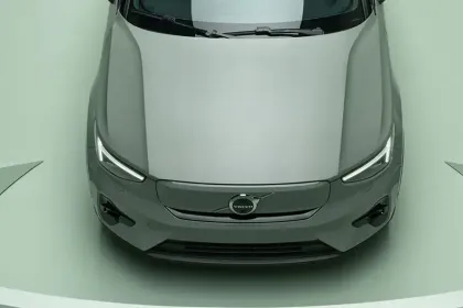 Volvo EX40