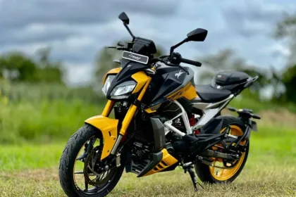 TVS Apache RTR 310 Arsenal Black without Quickshifter