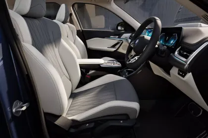 BMW X1 LWB