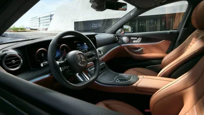 Mercedes-Benz E-Class E350d Diesel Price in India 2025, Full Specs