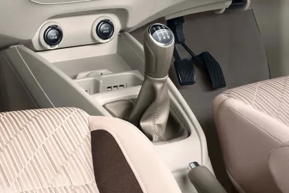 Maruti Suzuki Ertiga VXI (O)