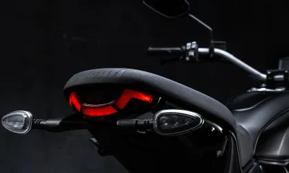 Ducati Scrambler 2G Icon Dark