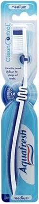 Aqua Fresh Clean Control Medium Toothbrush