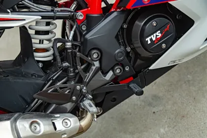 TVS Apache RR 310 Quickshifter