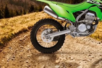 Kawasaki KLX 300R Price in India 2024, Full Specs & Review | Smartprix