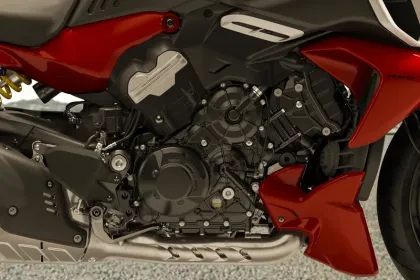 Ducati Diavel V4