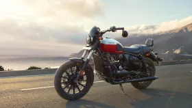 Yezdi Roadster DT