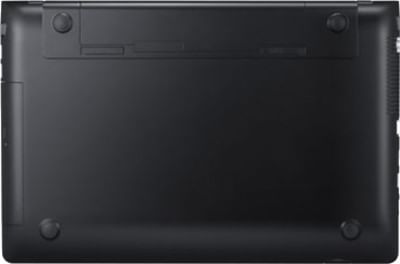 Samsung NP300E5C-A04IN Laptop (2nd Gen Ci3/ 2GB/ 500 GB/ Win7 HB)