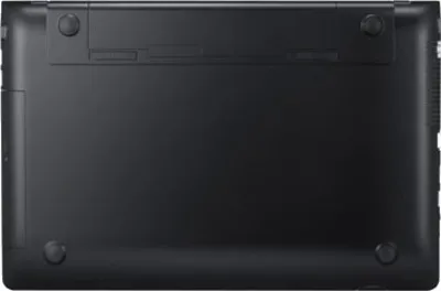 Samsung NP300E5C-A04IN Laptop (2nd Gen Ci3/ 2GB/ 500 GB/ Win7 HB)
