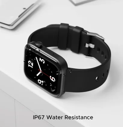 boAt Ultima Rise Smartwatch