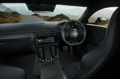 Aston Martin Vantage