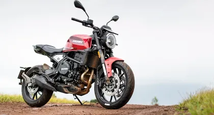 Moto Morini Seiemmezzo