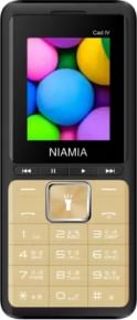 Motorola Edge S vs Niamia Cad 4