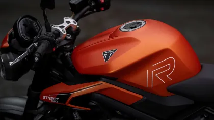Triumph Street Triple 765