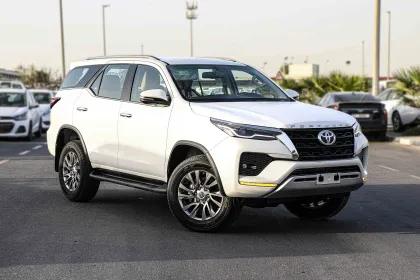 Toyota Fortuner Neo Drive 48V 4WD Diesel AT Platinum White Pearl