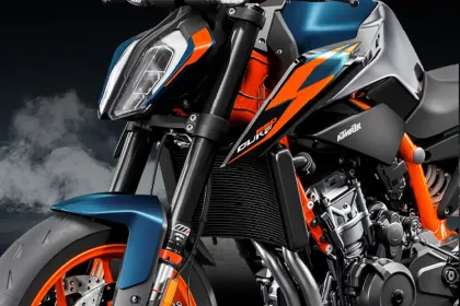 KTM 890 Duke R