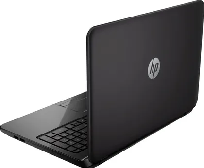 HP 15-G015AU Notebook (APU Quad Core A4/ 4GB/ 500GB/ Win8.1)