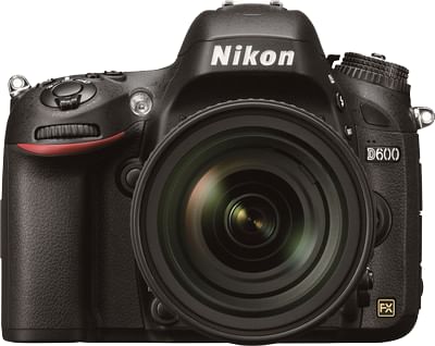 Nikon D600 SLR (AF-S 24-85mm VR Kit Lens)