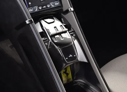 Ferrari Roma Spider