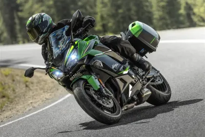 Kawasaki Ninja 1100SX