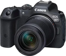 Canon EOS R7 Mirrorless Camera with 18-150mm Lens
