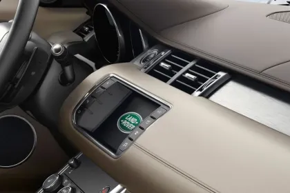 Land Rover Range Rover Evoque P250 Autobiography