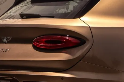 Bentley Bentayga EWB