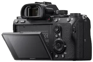 Sony a7 III 24.2MP Mirrorless Camera with FE 28-70mm F/3.5-5.6 OSS Lens