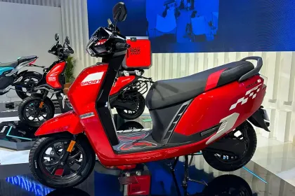 Ampere Nexus S Tourismo