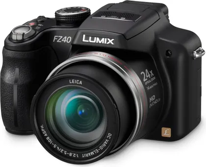 Panasonic Lumix DMC-FZ40 Point & Shoot Camera