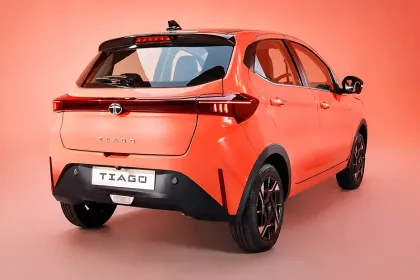 Tata Tiago Pure AMT