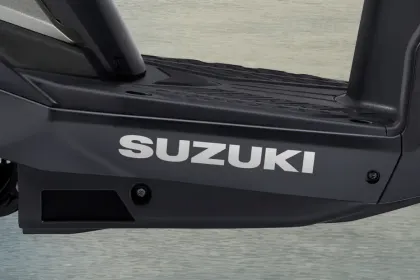 Suzuki Avenis STD